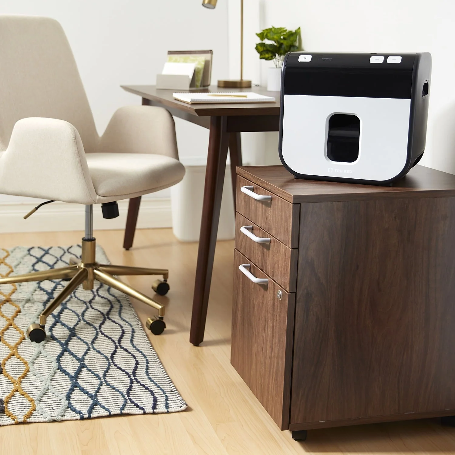 MyOfficeInnovations Mailmate 12-Sheet Micro-Cut Shredder (TR-NMC12M9A) 24311723